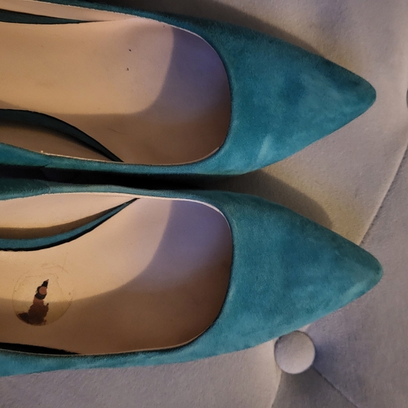 Nine west size 8 heels. - Picture 8 of 10